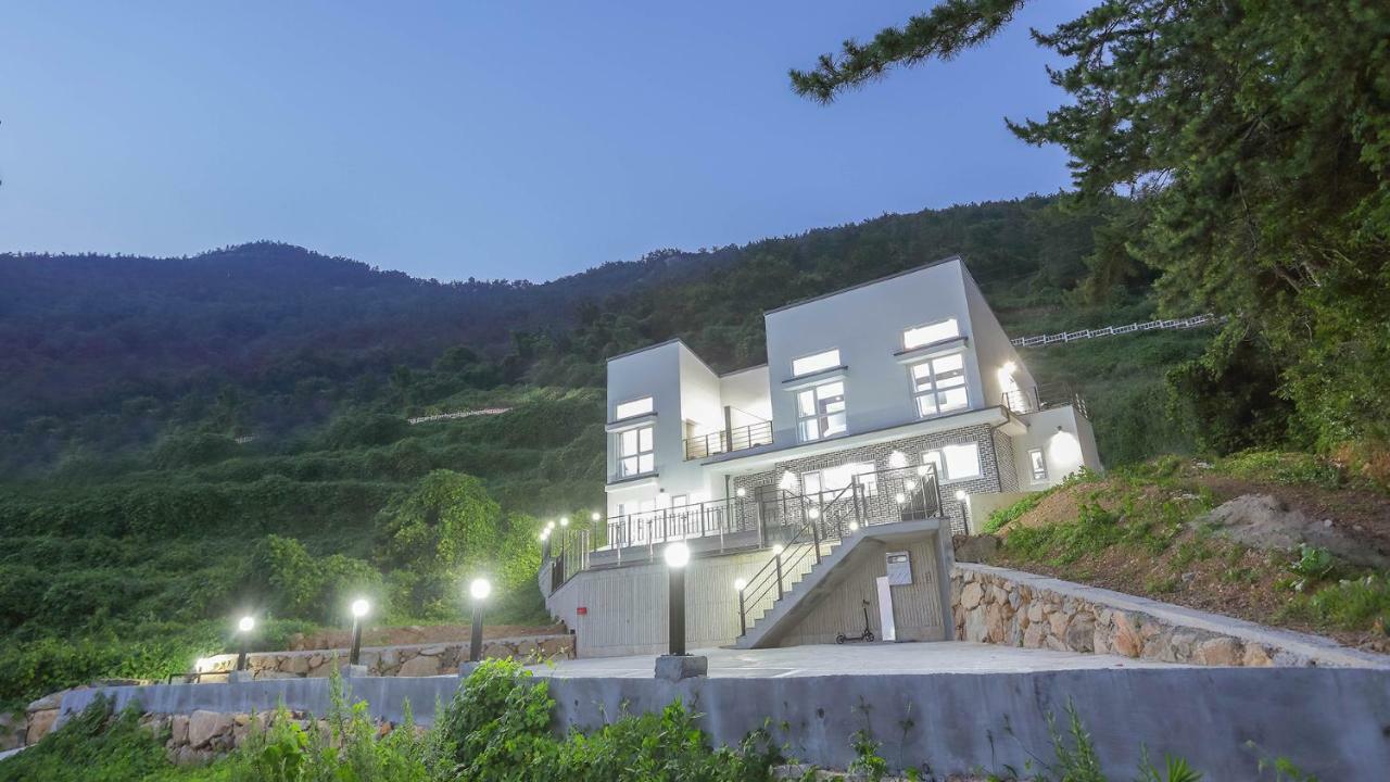 Oneday Namhae Villa Exterior photo